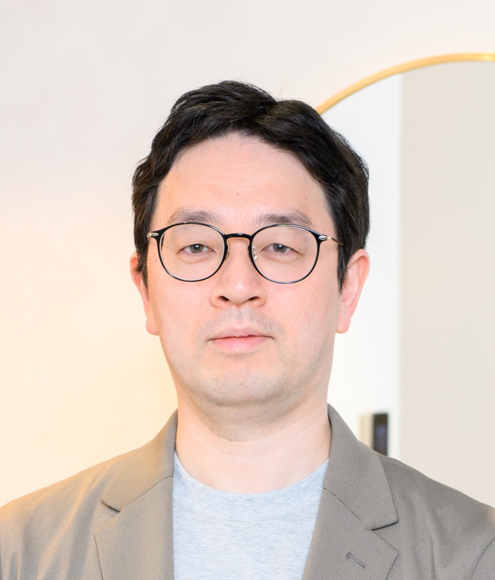 元柔道家・警察官から起業家へ。「3分の映像」で企業の未来を変える